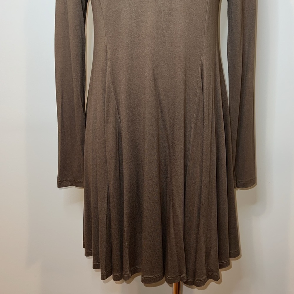 Women’s Long Sleeve Flowy Dress size small - Picture 4 of 10